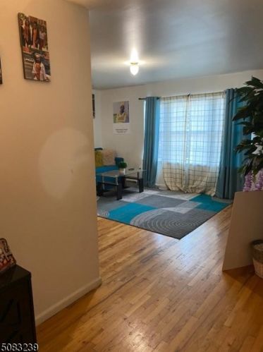 443 Irvine Turner Blvd, Newark NJ 07108-2465 exterior