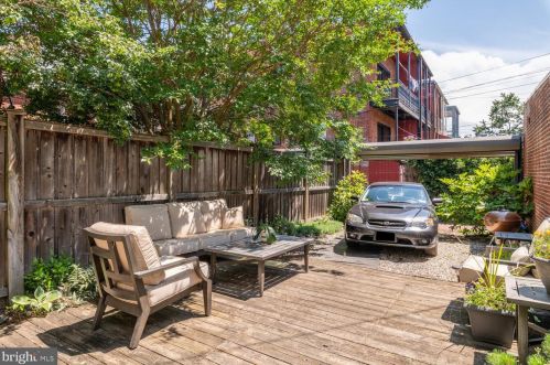 1245 Independence Ave, Washington DC 20003-2302 exterior