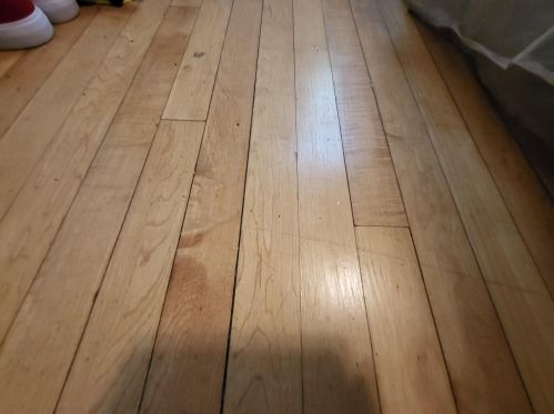 4651 48, Milwaukee WI 53220-4113 exterior