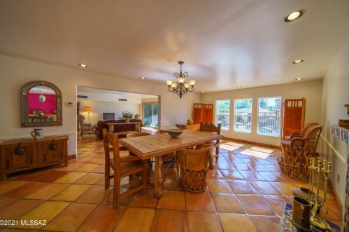 4002 Calle De Jardin, Tucson AZ 85711-3411 exterior