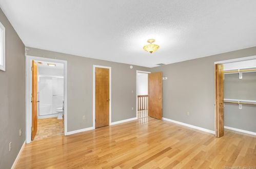 10 Pheasant Run, Windsor CT 06095-1549 exterior