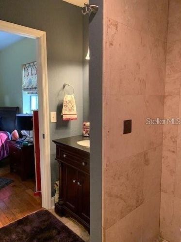 2801 Manhattan Ave, Tampa FL  33629-6626 exterior