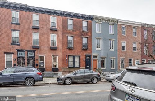 2112 Christian St, Philadelphia PA 19146-2503 exterior