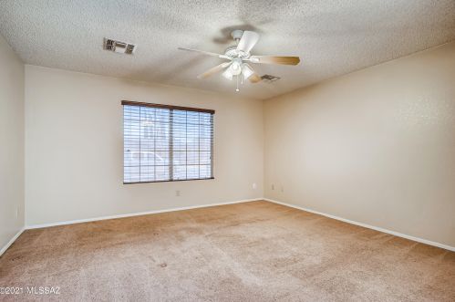 9835 Banbridge St, Tucson AZ 85747-5142 exterior