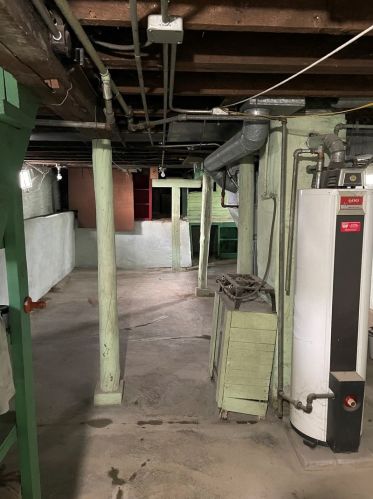 26 Jefferson Ave, Waukegan IL 60085-5338 exterior