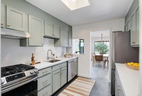 214 Amicita Ave, Mill Valley CA 94941-2101 exterior