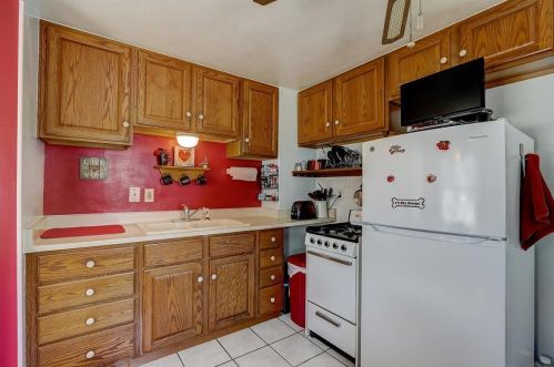 7101 Stuth Pl, Milwaukee WI 53219-1952 exterior