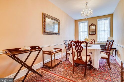 126 Fairfax St, Alexandria VA 22314-3331 exterior