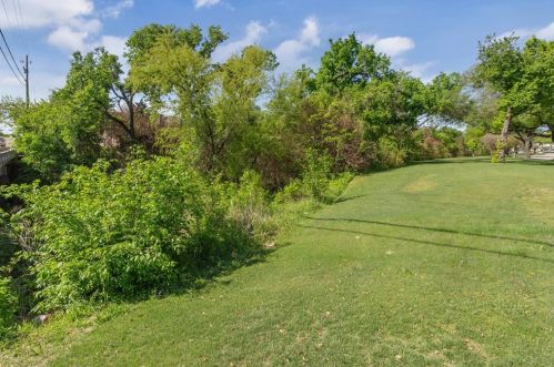 5925 Copperwood Ln, Dallas TX  75248-3541 exterior