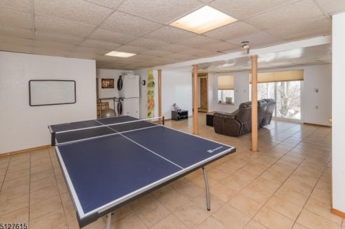 24 Brownstone Ter, Paterson NJ  07506-3447 exterior