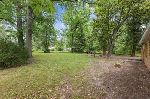 8061 Packard Ave, Saint Louis MO 63134-1519 exterior