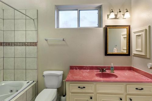 32731 Westminster Dr, Fulshear TX 77441-4098 exterior