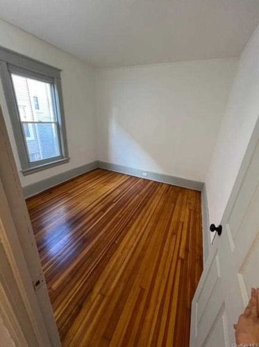 18 Innis Ave, Poughkeepsie NY  12601-3703 exterior