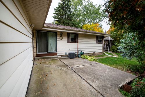 1810 Abbott Ave, Milwaukee WI 53221-3426 exterior