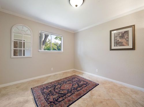 9604 Flintrock Cir, Austin TX 78737-1113 exterior