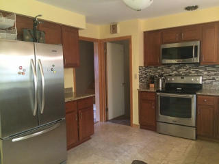 10129 Vienna Ave, Milwaukee, WI 53222-2352