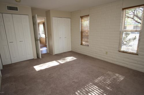 8633 Helen Pl, Tucson AZ  85715-5425 exterior