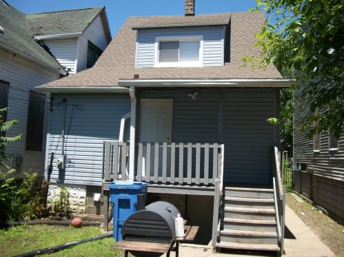 49 102nd Pl, Chicago IL  60628-2015 exterior