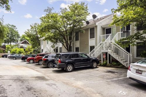 887 Juniper St, Atlanta GA  30309-4160 exterior