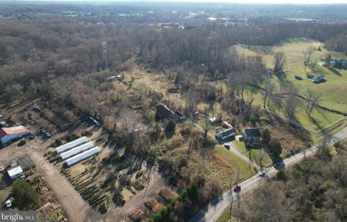 211 Ednor Rd, Silver Spring MD 20905-5134 exterior