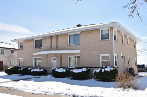 9335 Birch Ave, Milwaukee WI 53217-5359 exterior