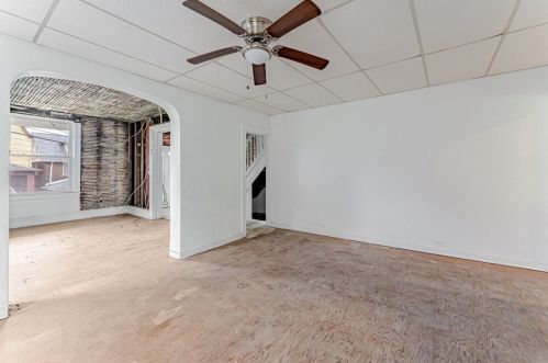 2233 Milligan Ave, Pittsburgh PA  15218-2136 exterior