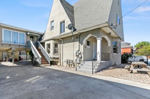 1536 Harmon St, Berkeley, CA 94703-2620