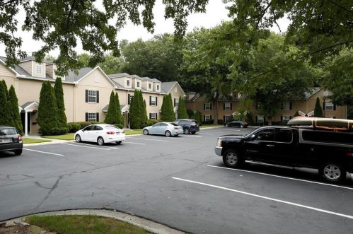 903 Brighton Pt, Atlanta, GA 30328-1372