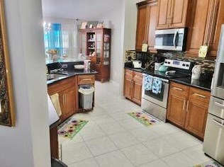 1125 Sudder Ave, Fort Pierce FL  34953-1420 exterior