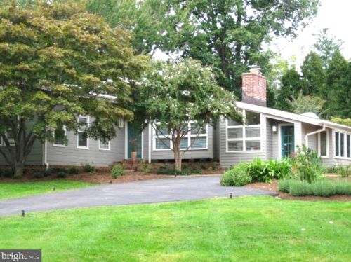 11001 Brent Rd, Rockville, MD 20854-1715