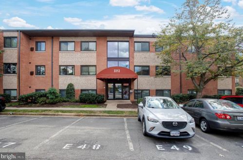 3312 28th St, Alexandria VA 22302-1334 exterior