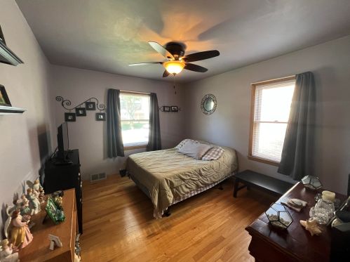 2640 71, Milwaukee WI 53219-2511 exterior