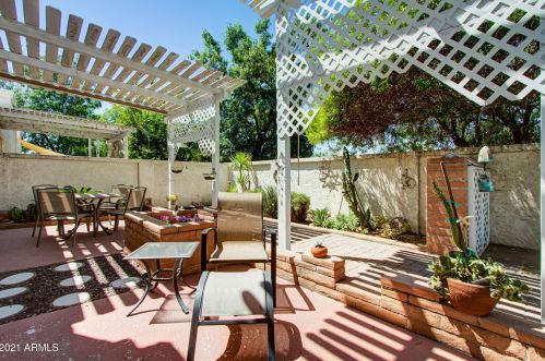 10830 28 Ave, Phoenix AZ 85009-5722 exterior