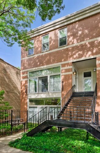 1711 Hoyne Ave, Chicago IL 60647-5591 exterior