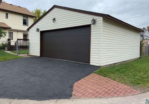 959 84 Ave, Duluth MN 55807-1751 exterior