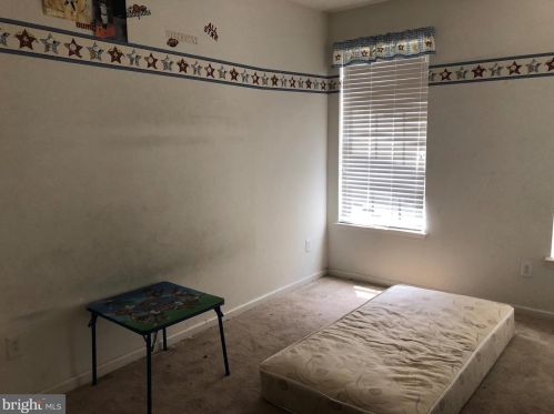 832 Warren St, Trenton NJ 08608-1307 exterior