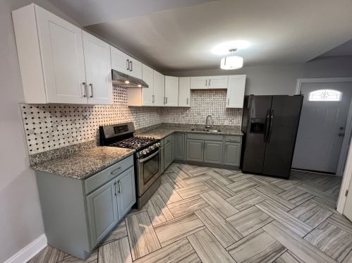 11939 Calumet Ave, Chicago IL  60628-6224 exterior