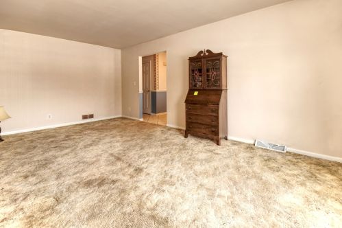 304 Robin Hl Dr, Joliet IL 60404-9676 exterior