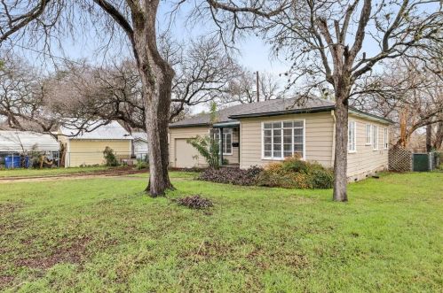 1604 32nd St, Austin TX  78722-1902 exterior