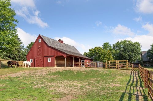 9833 Norell Ave, Stillwater MN  55082-8573 exterior