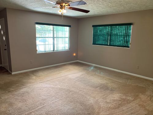 2404 Nebraska Ave, Fort Pierce, FL 34950-4834