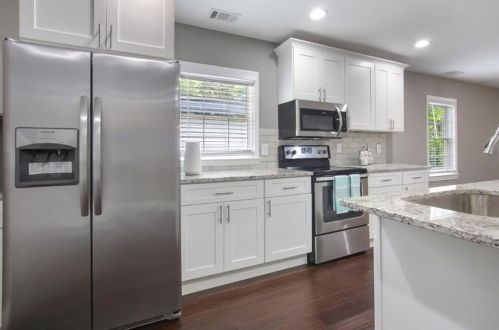 644 Albert St, Atlanta, GA 30318-6114