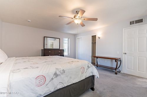 1040 Calle De Ln Temporada, Green Valley AZ 85614-1964 exterior