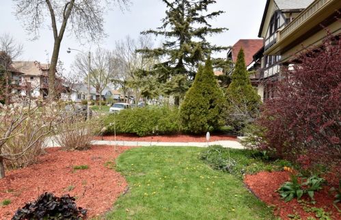 1800 51, Milwaukee WI 53208-1742 exterior