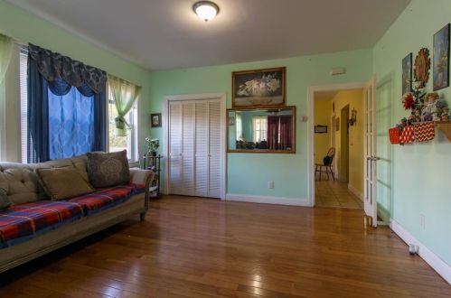 417 Charles St, Providence RI 02904-1307 exterior