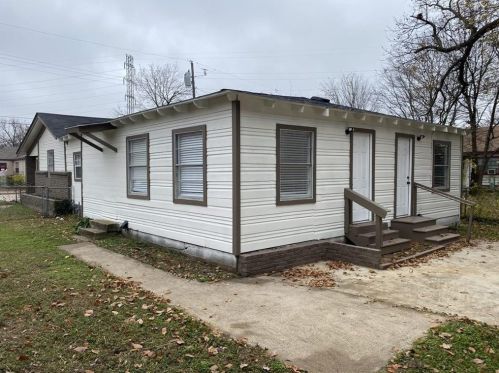 3619 Copeland St, Dallas, TX 75210-2114