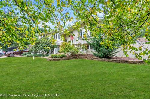 442 Frank Applegate Rd, Jackson Twp NJ 08527-2454 exterior