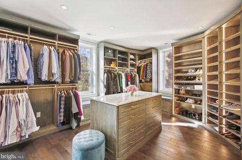 2208 Q St, Washington DC 20001-1955 exterior