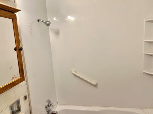 1903 5 Pl, Milwaukee WI 53204-3905 exterior