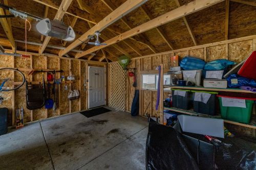 8237 Bishop St, Chicago IL 60620-3925 exterior